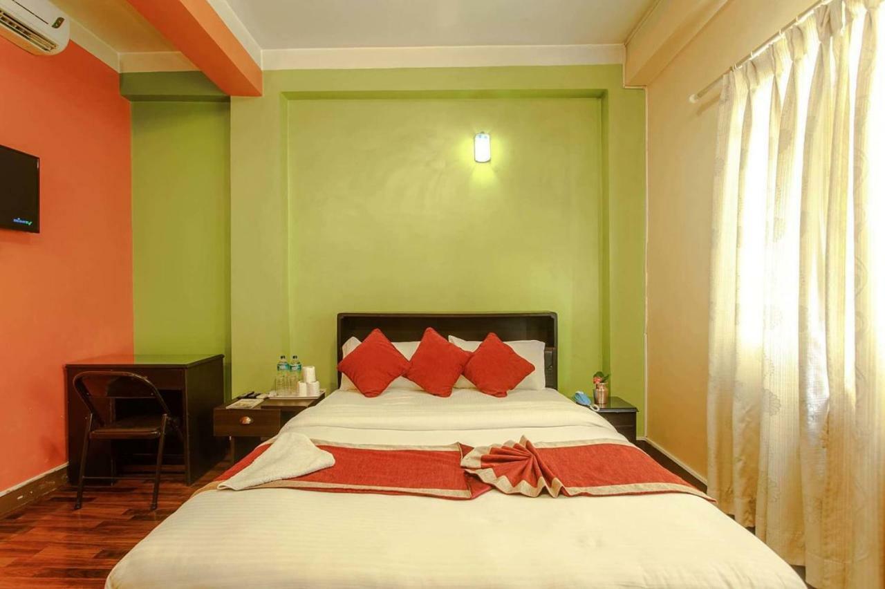 Nepal Ayurveda Home Катманду Екстериор снимка